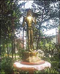 e1800.jpg